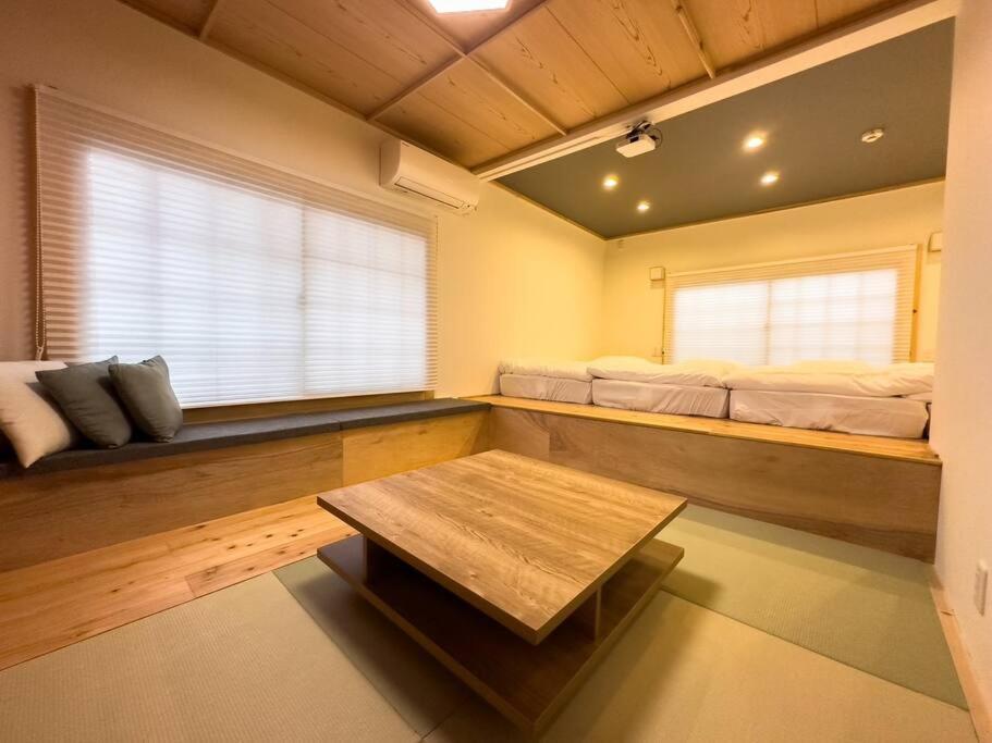 Tasonegrandstayosaka なんば日本橋高津1 アパート
